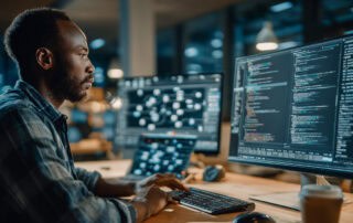 Maßgeschneiderte WordPress-Lösungen statt Plugin-Wildwuchs - So arbeitet max2-consulting